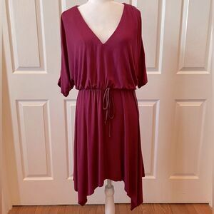 CRANBERRY DOLMAN OPEN TOP WITH CRISSCROSS  SLEEVES SHARK BITE BOTTOM XL